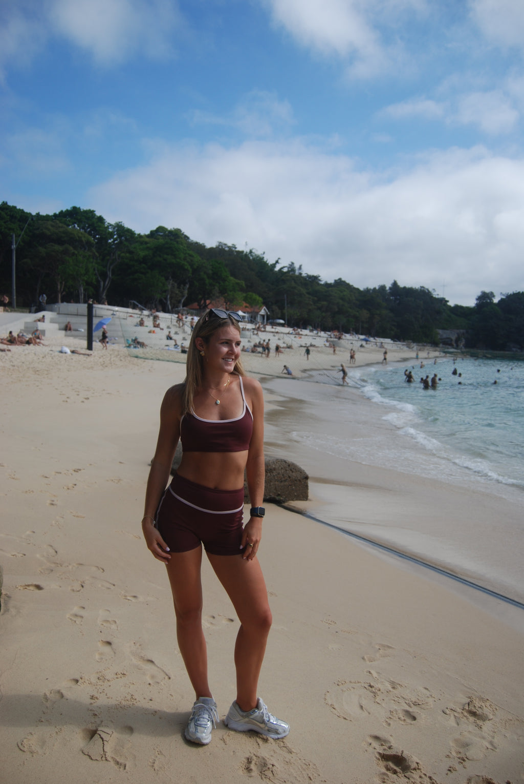 The Studio Sports Bra - burgundy